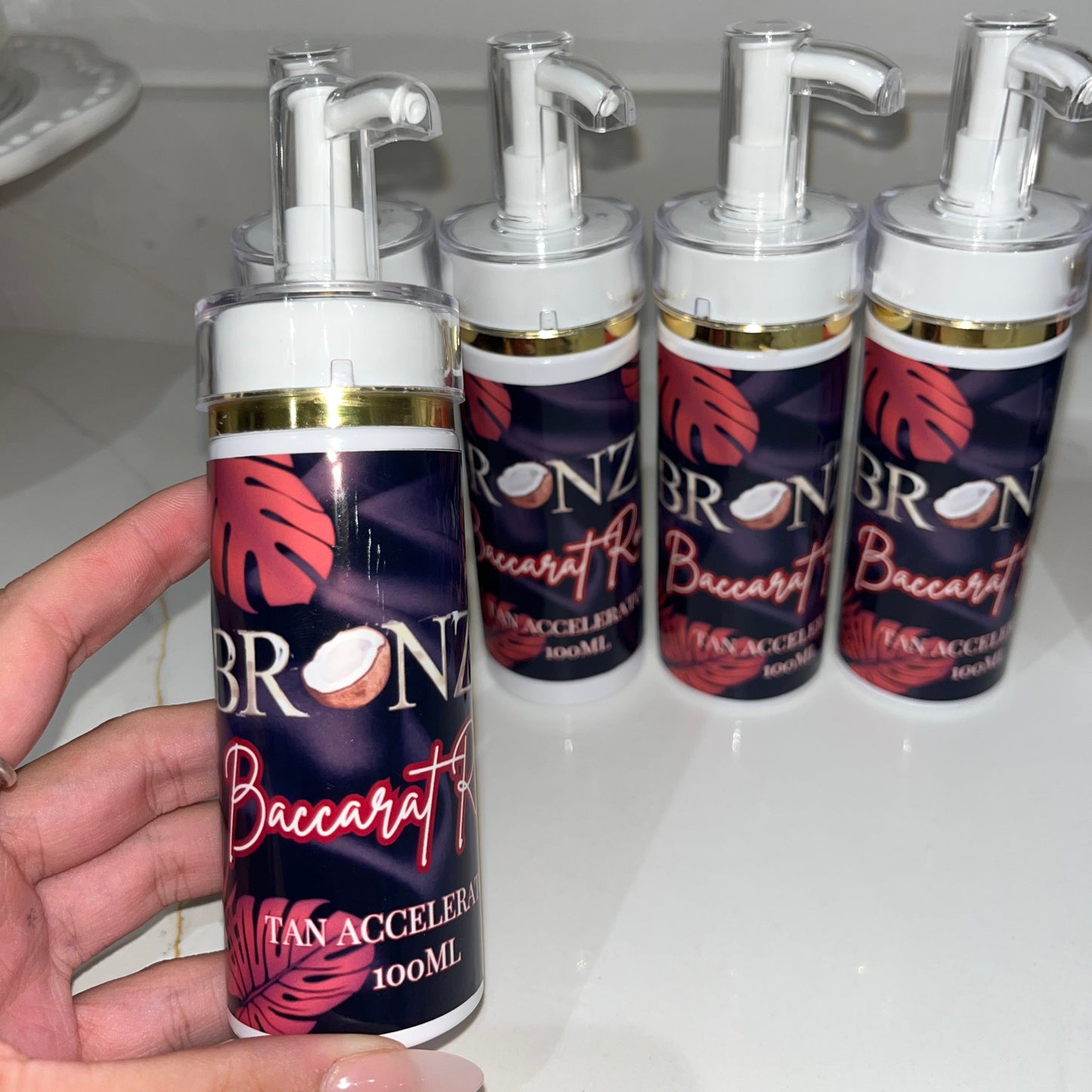 10 X 100ML TANNING ACCELERATOR CREAMS (BUDGET SCENTS)